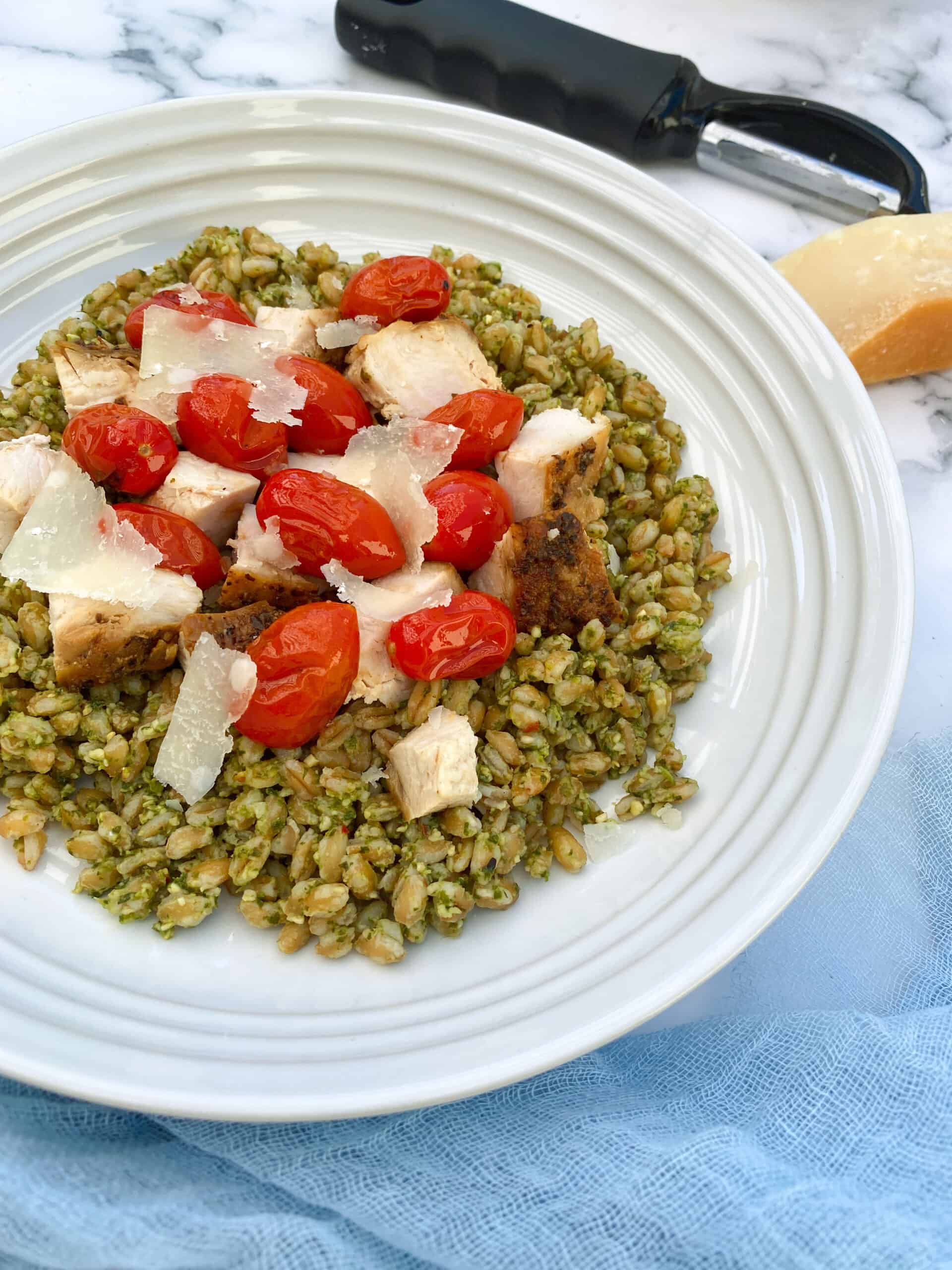 Chicken Pesto Farro Bowls | CC's Table