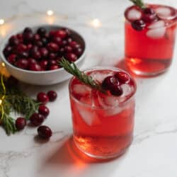 Christmas Cranberry Gin Fizz Cocktail CC's Table | CC's Table