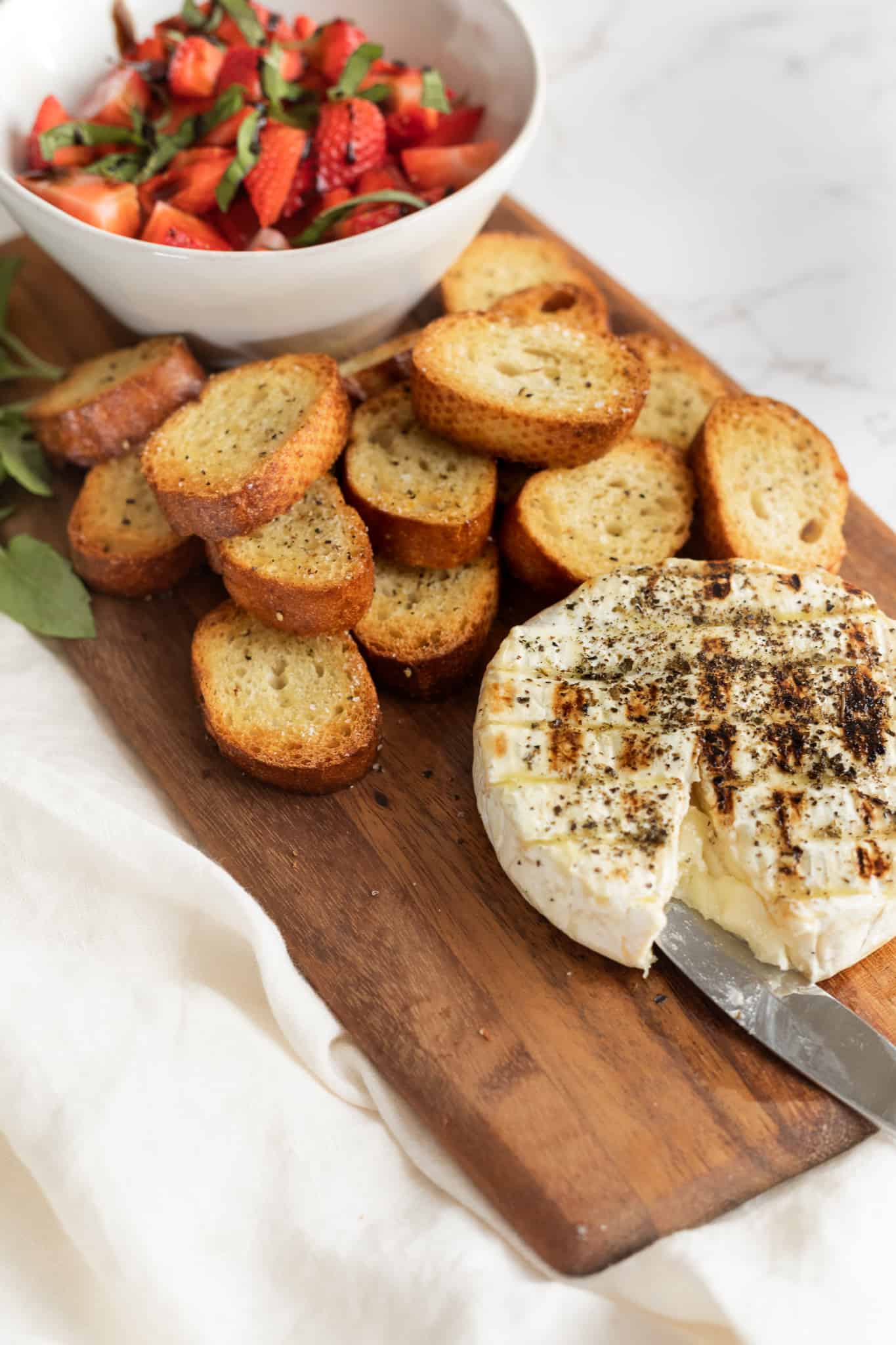 Grilled Brie with Strawberries | CC's Table